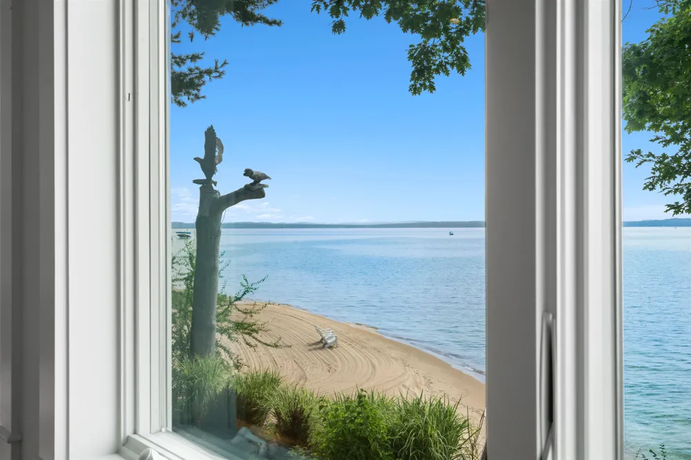 3729 S Lee Point Road Bingham Township, MI 49682
