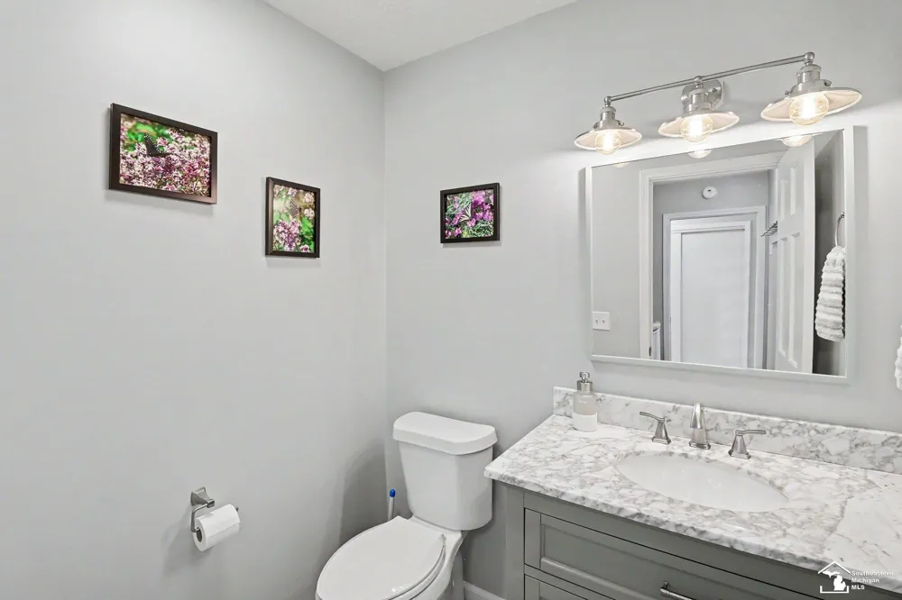 11458 Heidi Jane Lane Handy Township, MI 48836