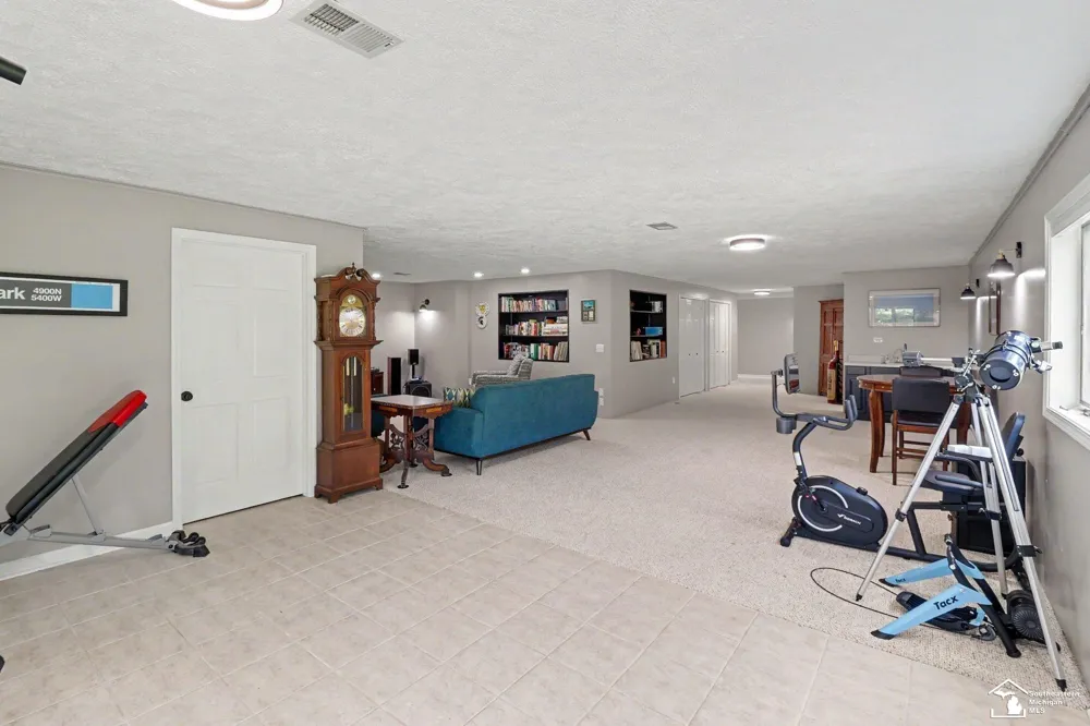 11458 Heidi Jane Lane Handy Township, MI 48836