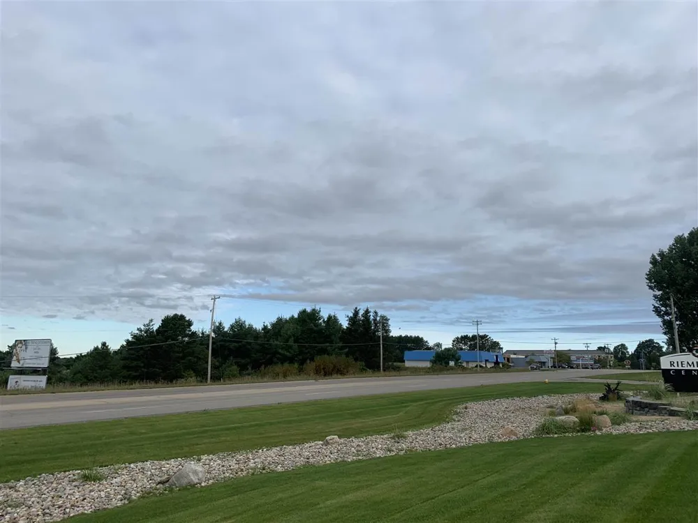 Business Us-131 Clam Lake Township, MI 49601