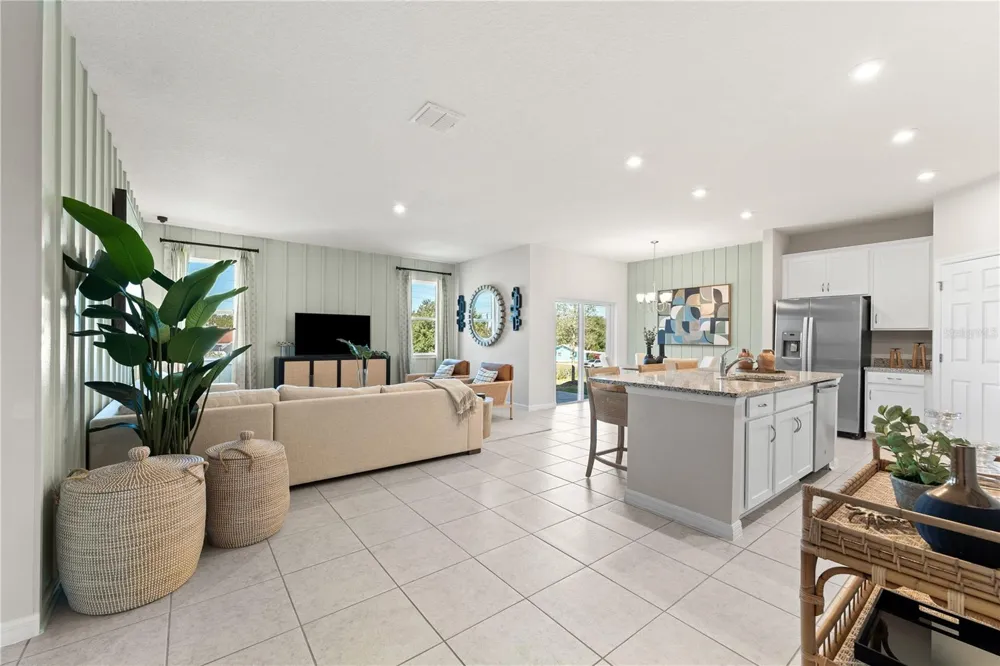 9198 HARRIS HAWK DRIVE Leesburg, FL 34788