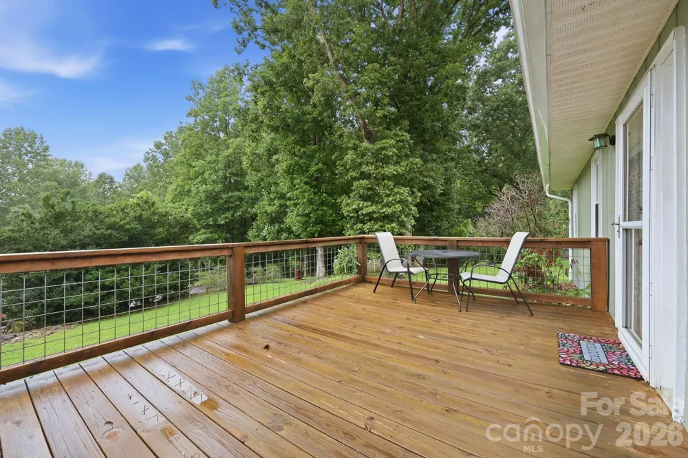62 Hunters Field Lane Mills River, NC 28759