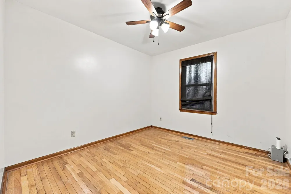 62 Hunters Field Lane Mills River, NC 28759