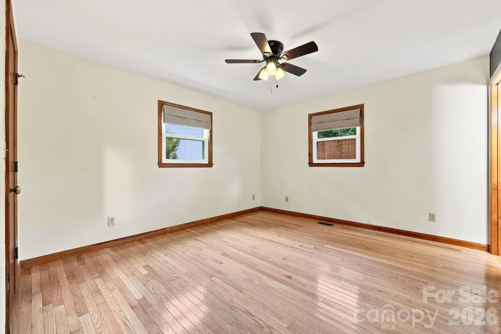 62 Hunters Field Lane Mills River, NC 28759