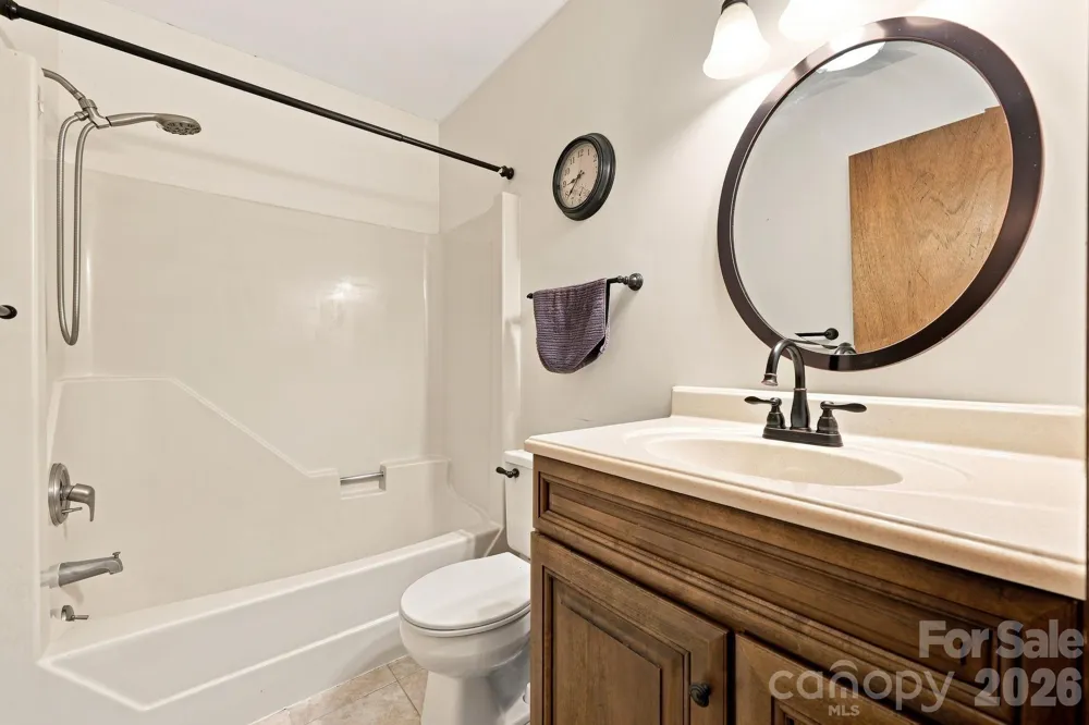62 Hunters Field Lane Mills River, NC 28759
