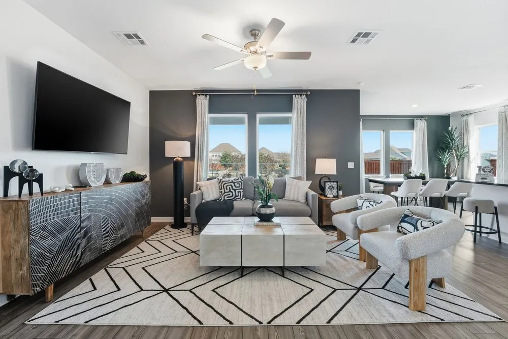5925 Alfred Acres Drive Del Valle, TX 78617