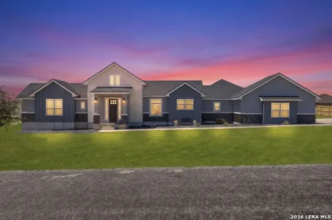 112 SUMMER MEADOW DR