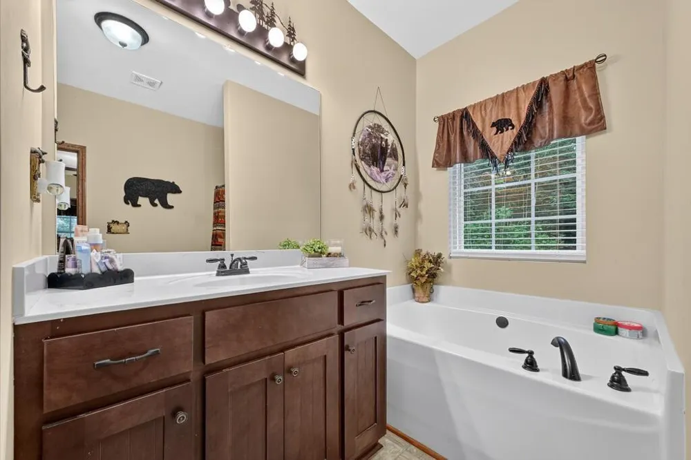 685 Chopped Oak Road Ellijay, GA 30540
