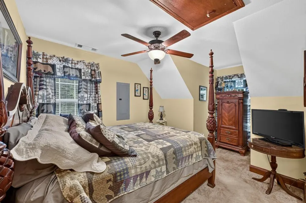 685 Chopped Oak Road Ellijay, GA 30540