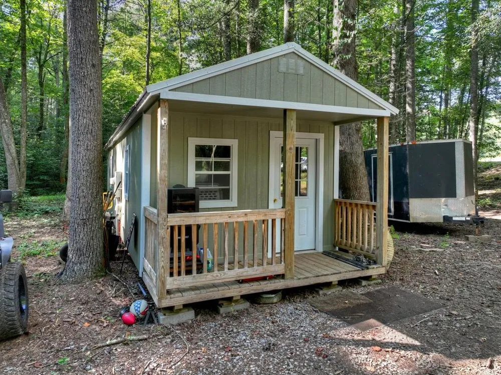 685 Chopped Oak Road Ellijay, GA 30540