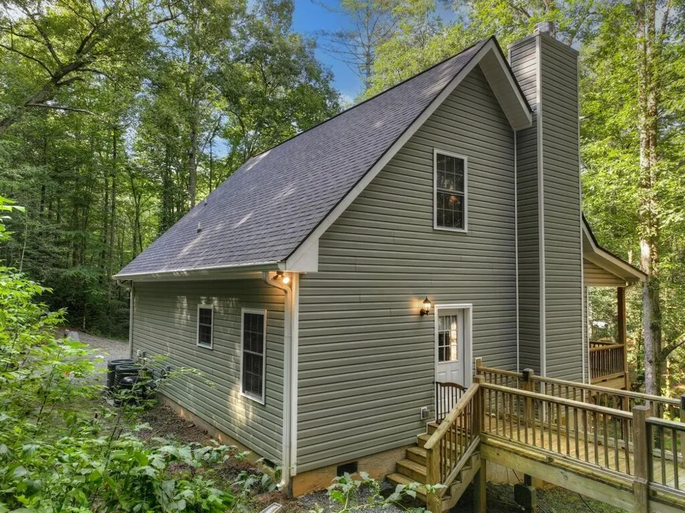 685 Chopped Oak Road Ellijay, GA 30540