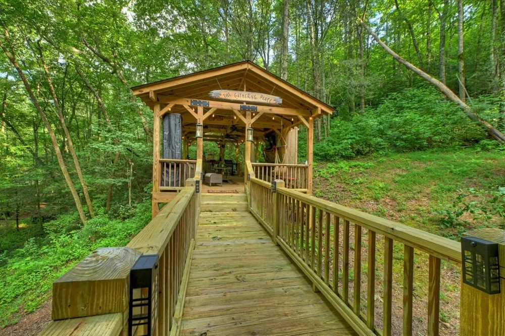 685 Chopped Oak Road Ellijay, GA 30540