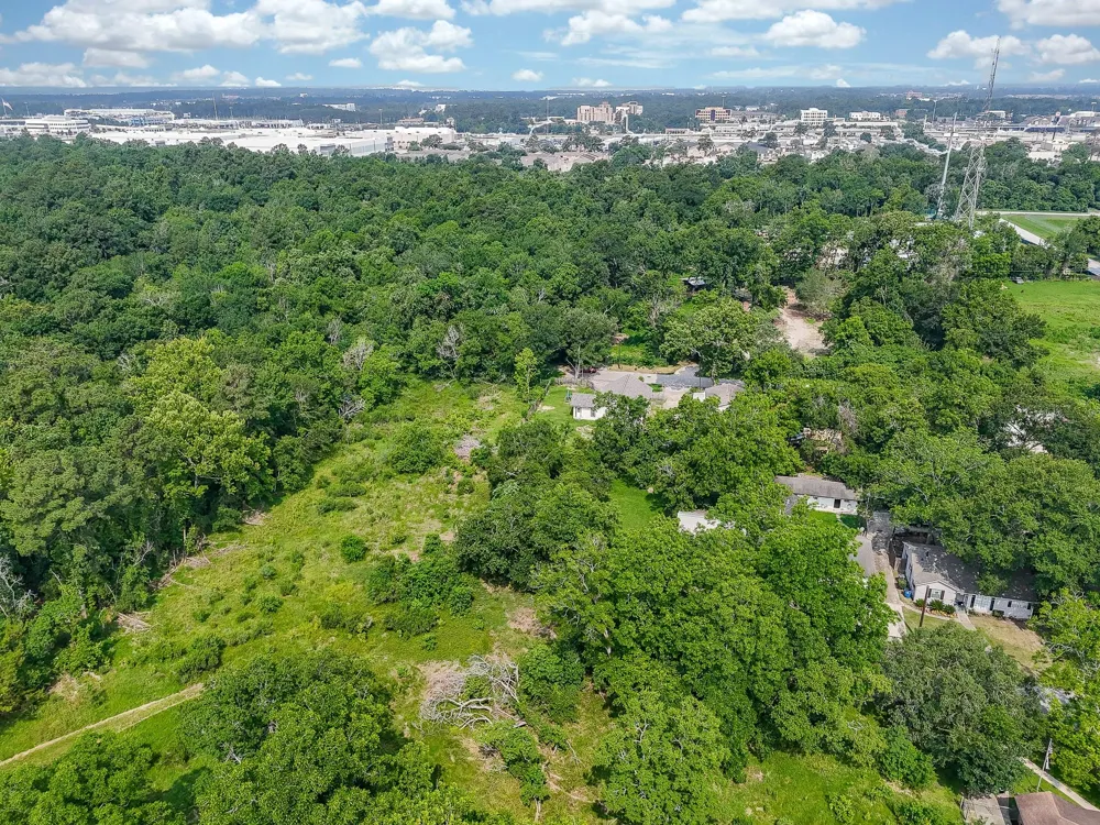 S Avenue E Humble, TX 77338