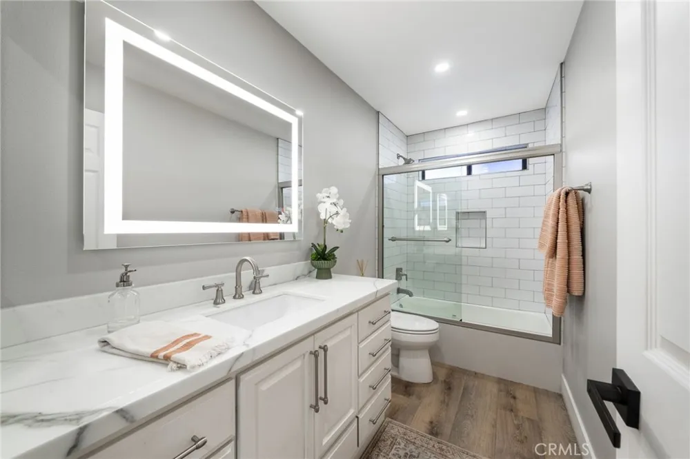 25902 Hitching Rail Laguna Hills, CA 92653