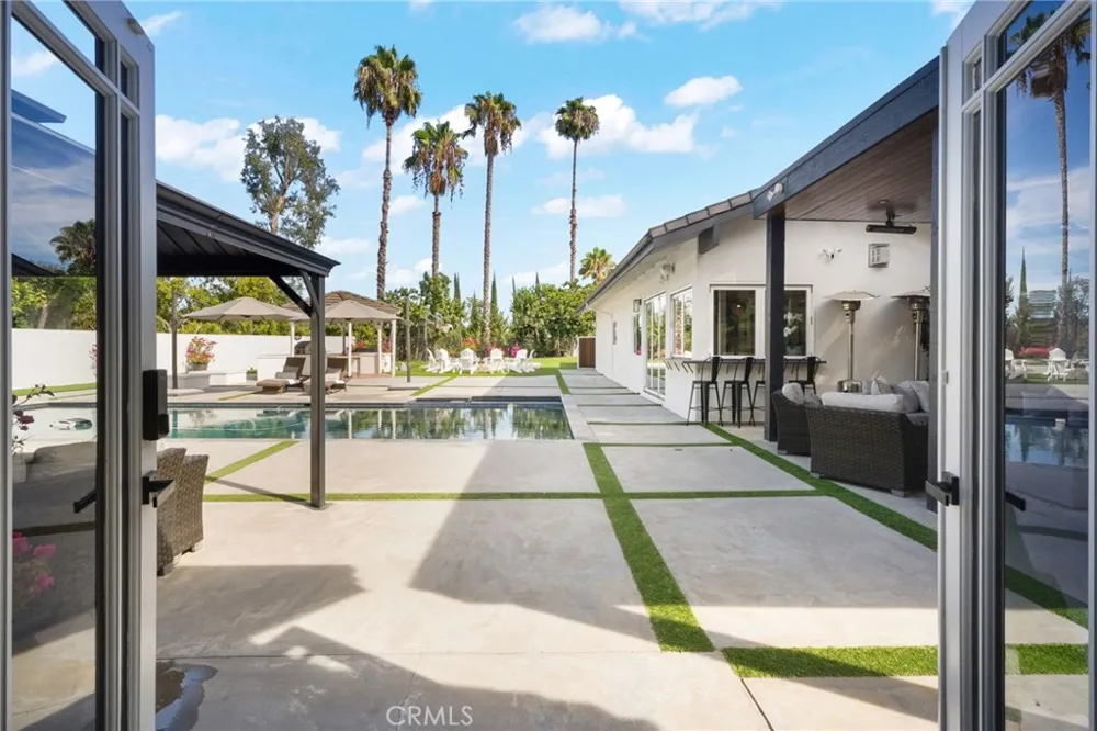25902 Hitching Rail Laguna Hills, CA 92653