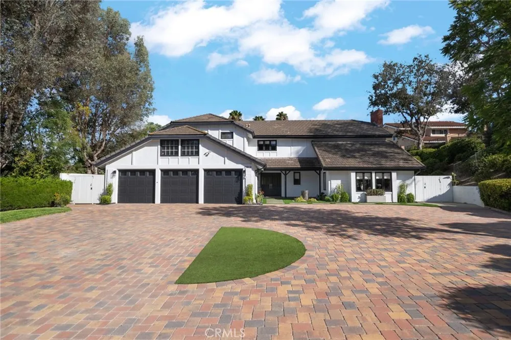 25902 Hitching Rail Laguna Hills, CA 92653