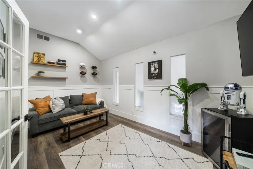 25902 Hitching Rail Laguna Hills, CA 92653