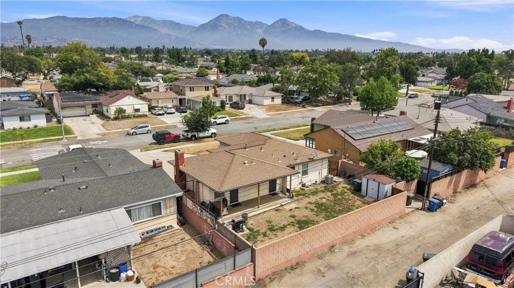 868 James Place Pomona, CA 91767