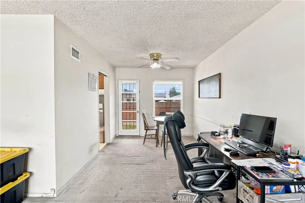 868 James Place Pomona, CA 91767