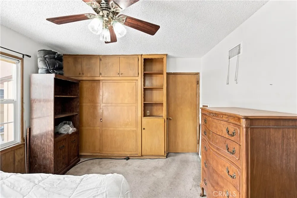 868 James Place Pomona, CA 91767