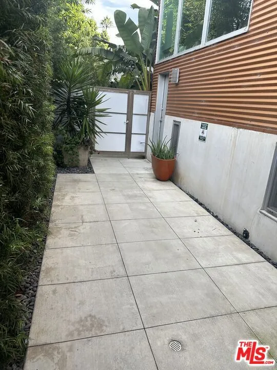 2454 Penmar Venice, CA 90291