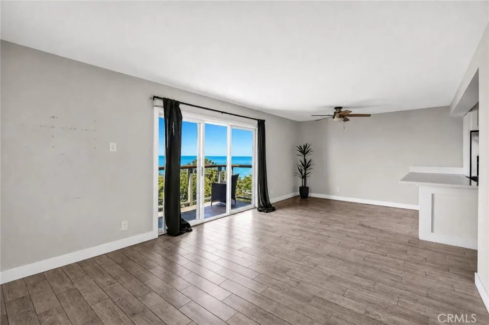 222 Arch #7 Laguna Beach, CA 92656