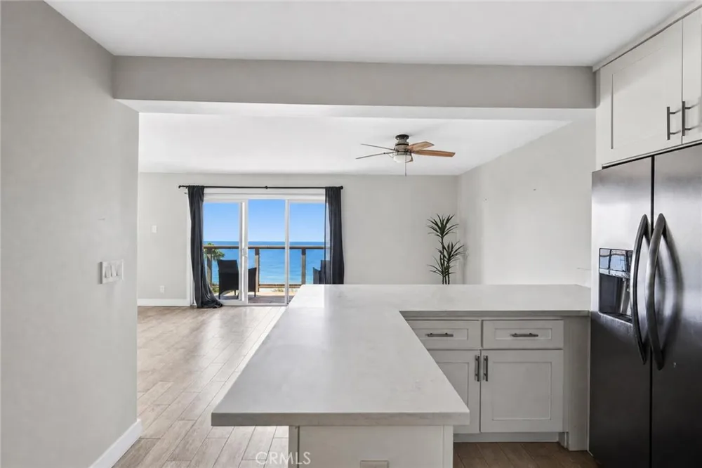 222 Arch #7 Laguna Beach, CA 92656