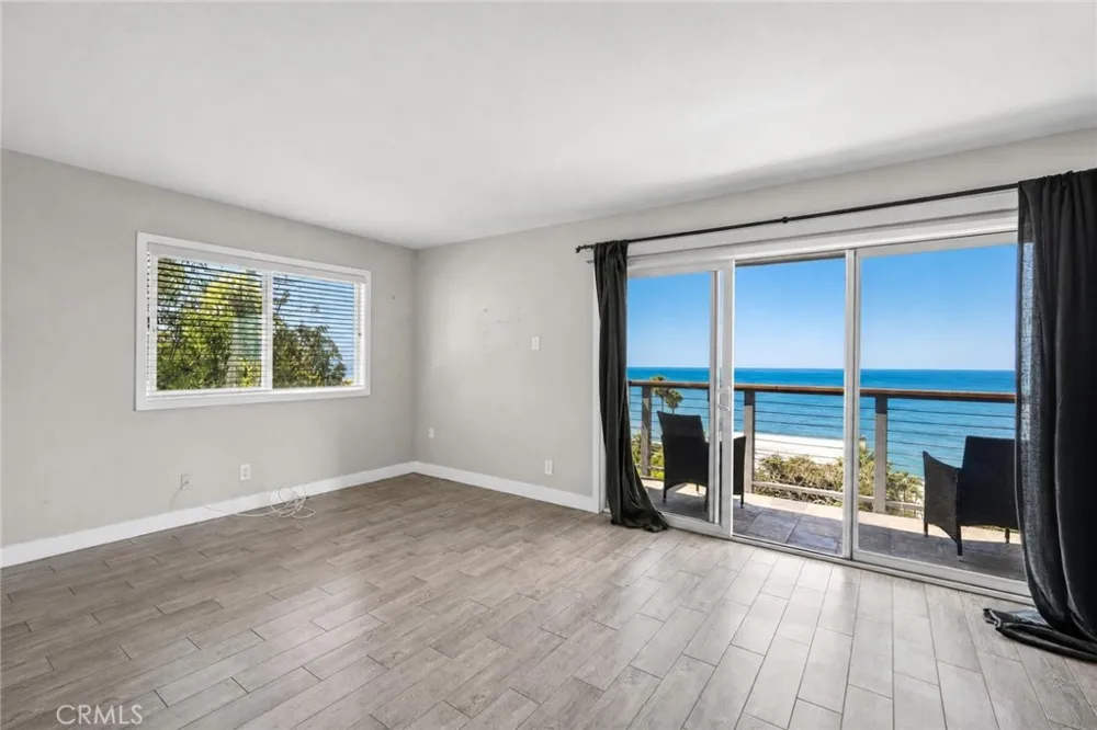 222 Arch #7 Laguna Beach, CA 92656