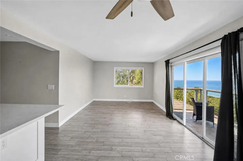 222 Arch #7 Laguna Beach, CA 92656