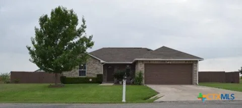 484 Cordova Loop