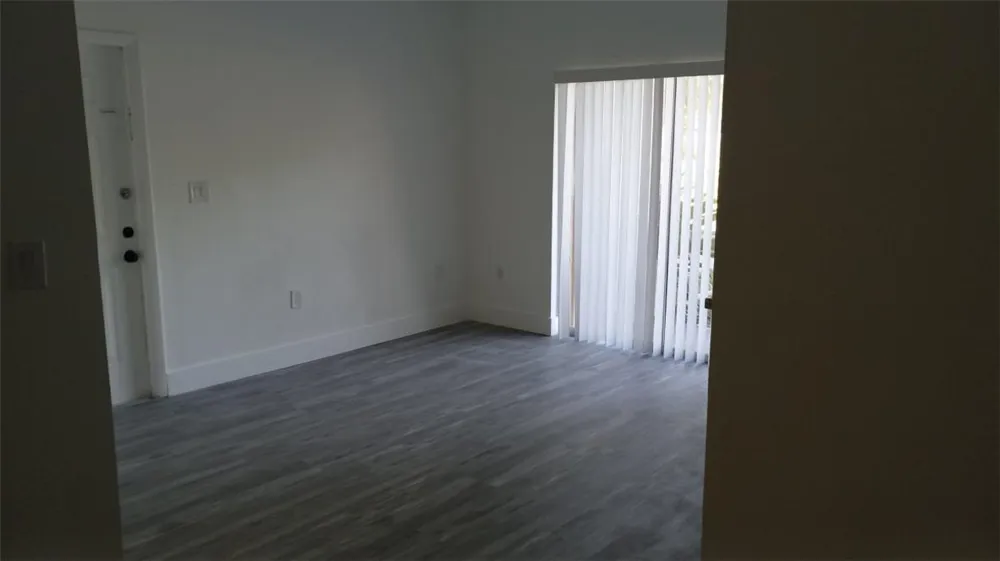 1791 NW 96TH TERRACE #4E Pembroke Pines, FL 33024