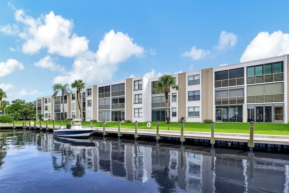 1950 SW PALM CITY ROAD #5104 Stuart, FL 34994