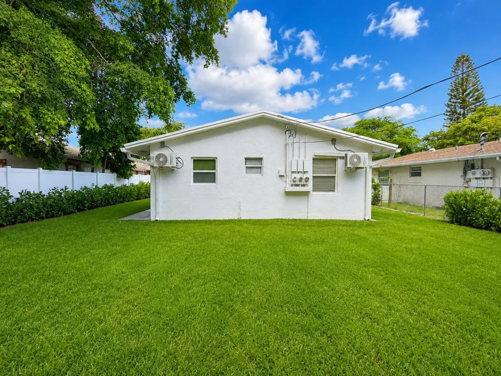 220 NW 12TH COURT ## 3 Pompano Beach, FL 33060