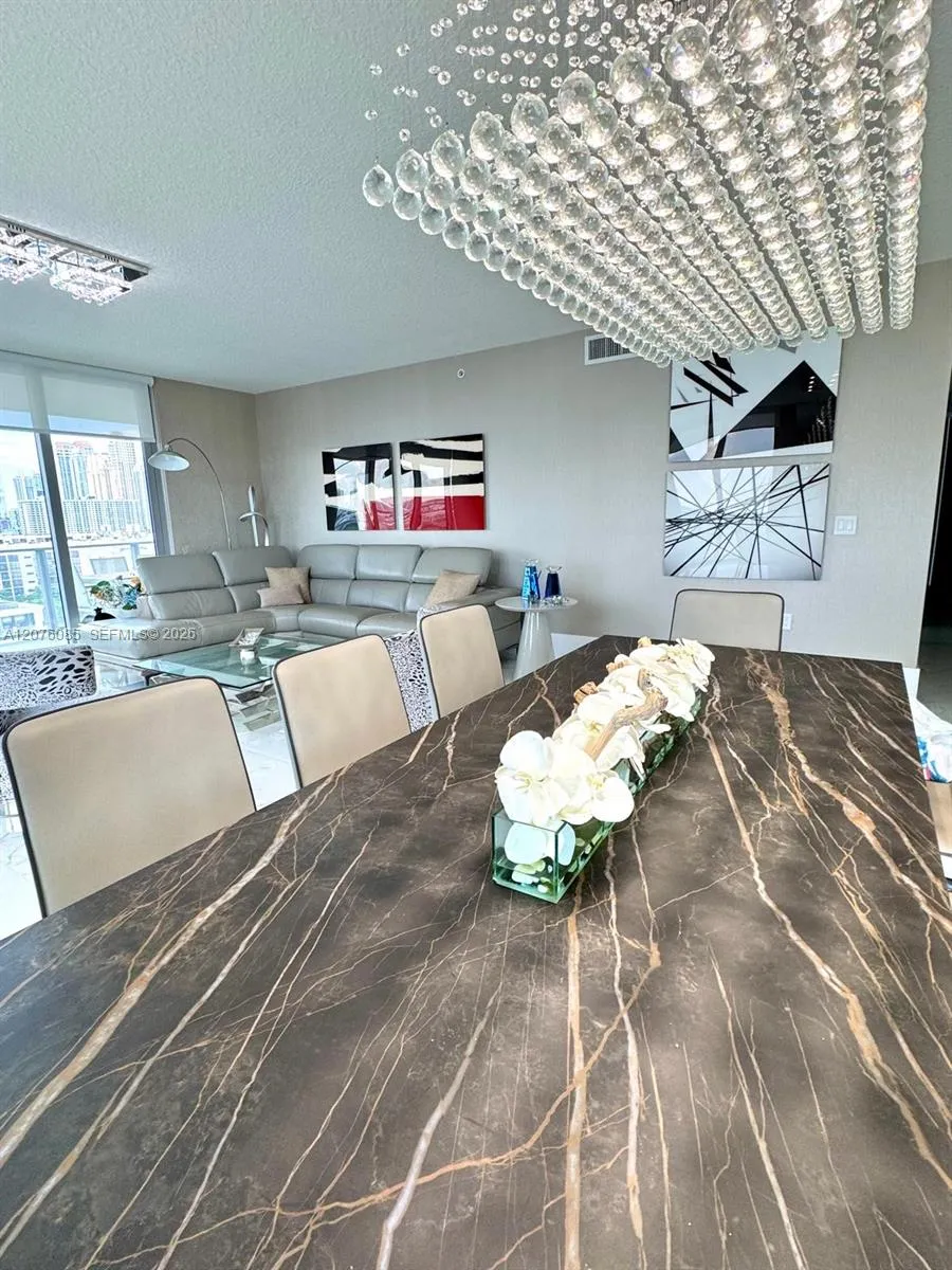 330 Sunny Isles Blvd #1001 Sunny Isles Beach, FL 33160