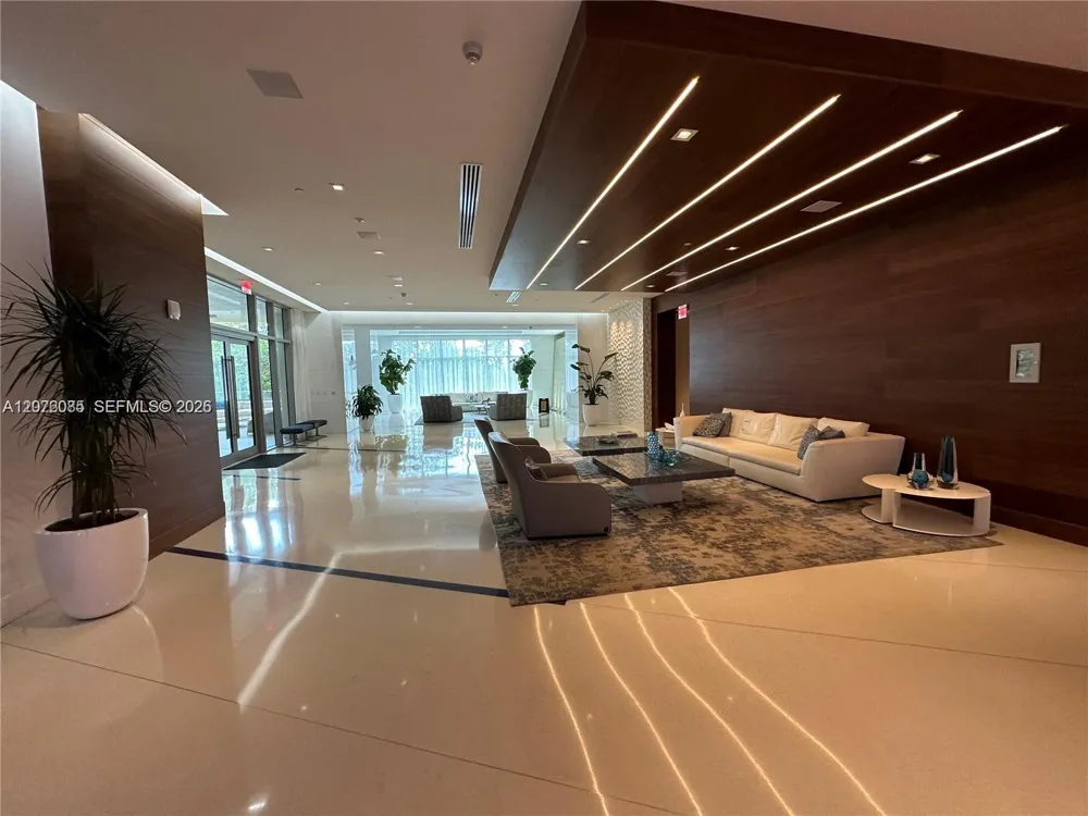 330 Sunny Isles Blvd #1001 Sunny Isles Beach, FL 33160