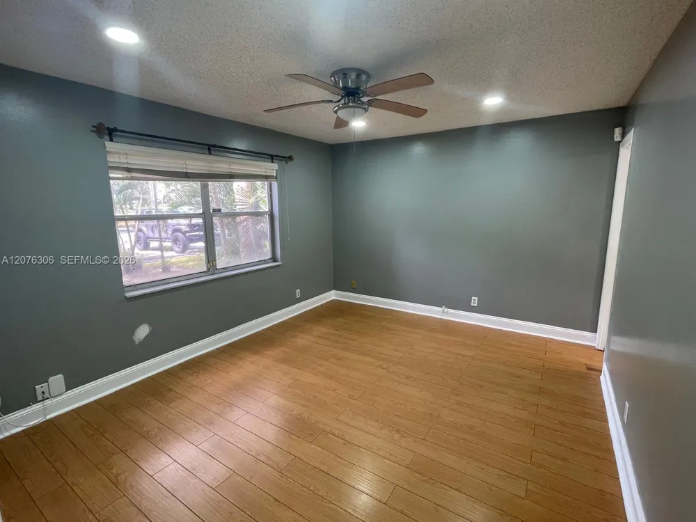3280 Spanish Moss Ter #103 Lauderhill, FL 33319