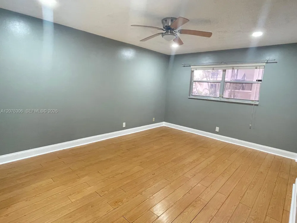 3280 Spanish Moss Ter #103 Lauderhill, FL 33319