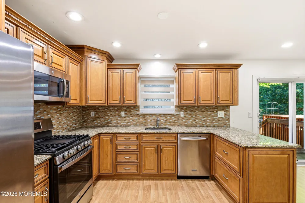 451 Rose Court Lakewood, NJ 08701