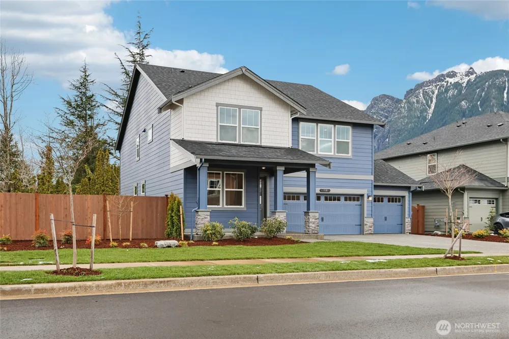 587 SE 12th Place #22 North Bend, WA 98045