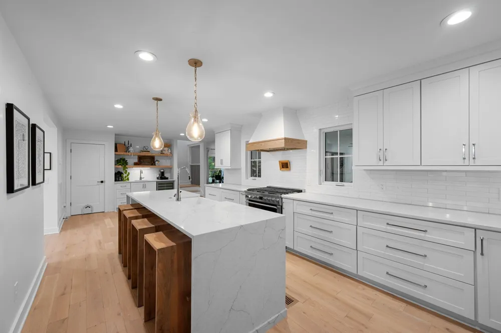 814 Wilson Pike Brentwood, TN 37027