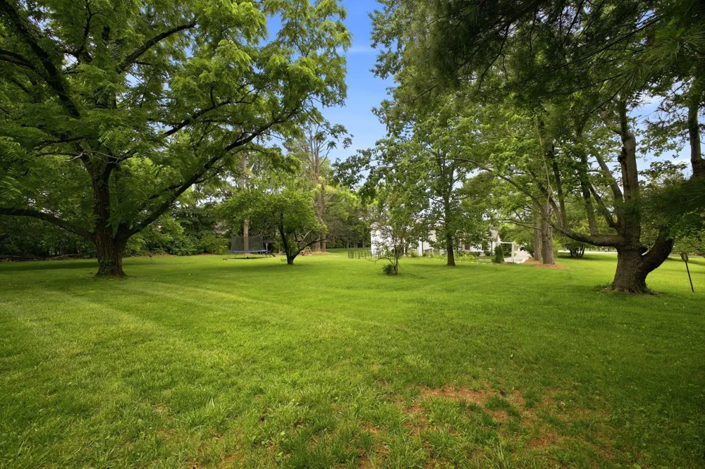814 Wilson Pike Brentwood, TN 37027
