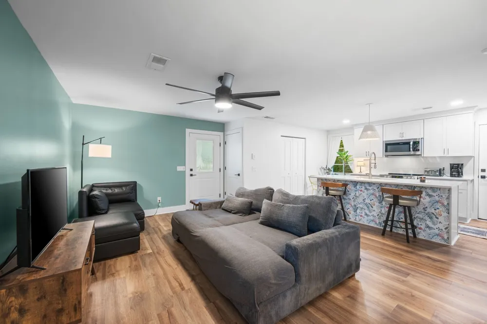 814 Wilson Pike Brentwood, TN 37027