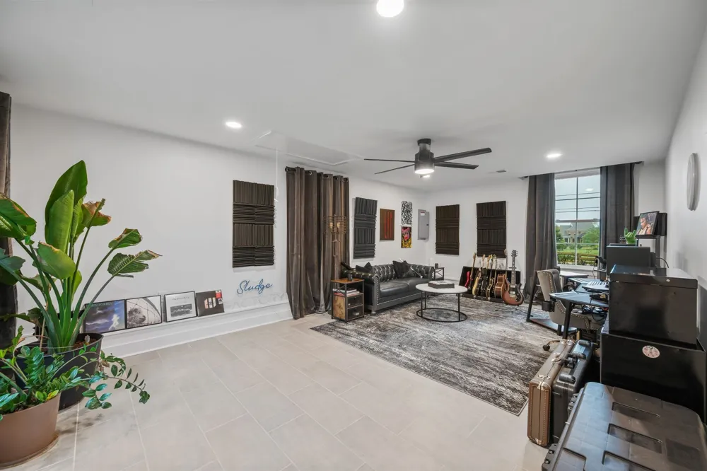 814 Wilson Pike Brentwood, TN 37027