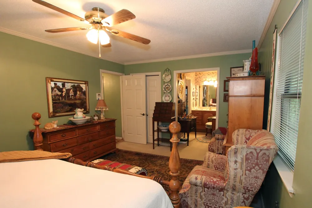 6619 Schooner Bay Lane Hixson, TN 37343