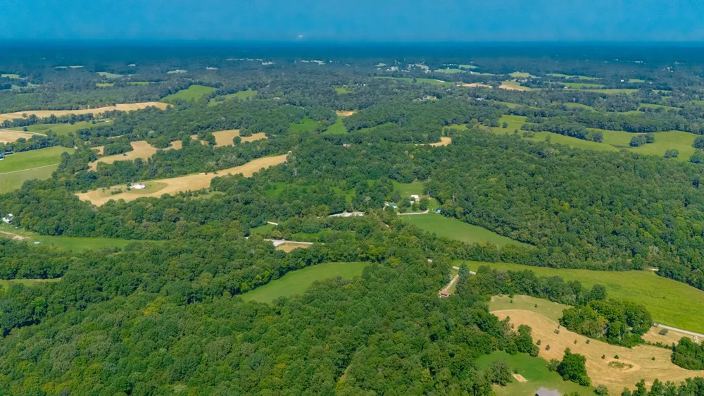 2313 Little Bartons Creek Rd Cumberland Furnace, TN 37051
