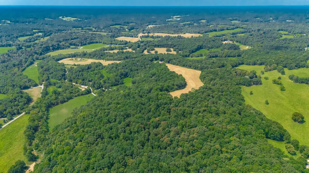2313 Little Bartons Creek Rd Cumberland Furnace, TN 37051