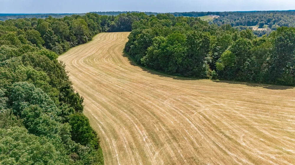 2313 Little Bartons Creek Rd Cumberland Furnace, TN 37051