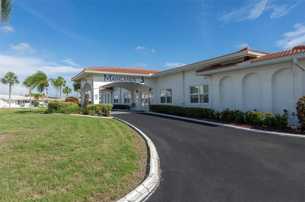 3710 98TH AVENUE Pinellas Park, FL 33782
