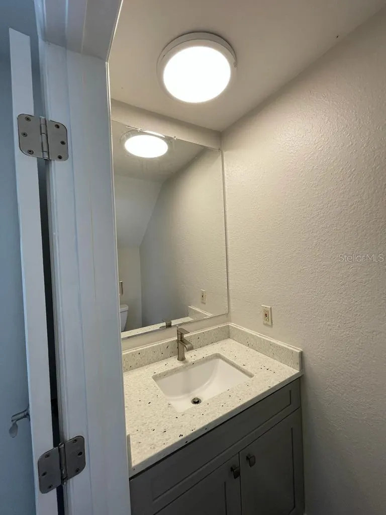 10316 TURKEY LAKE ROAD #111 (A-07) Orlando, FL 32819