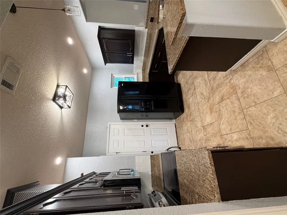 484 Cordova Loop Seguin, TX 78155